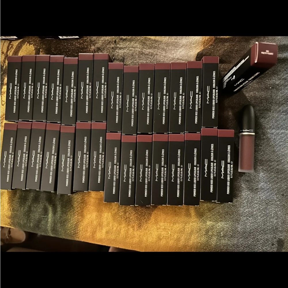 MAC - Powder Kiss Liquid Lipcolour - # 993 Pretty Pleats! 5ml/0.17oz 5 for $80!